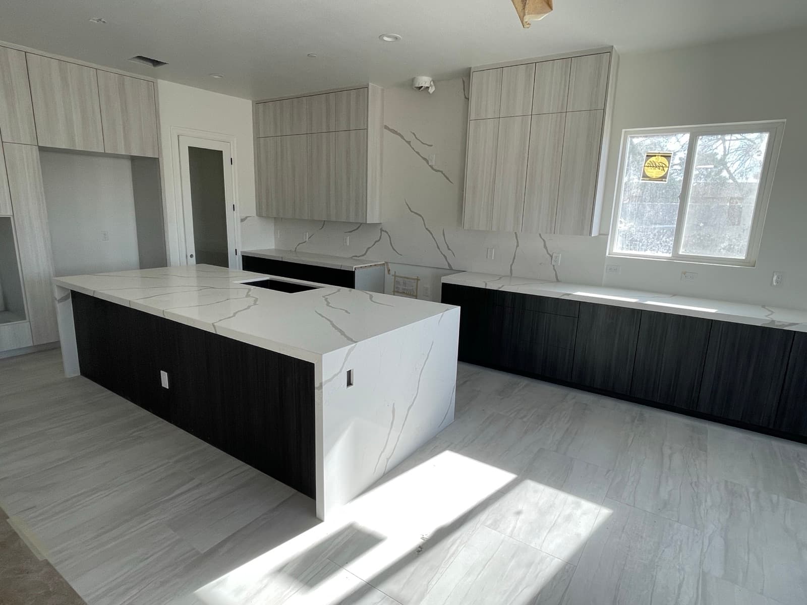 Marble & dark cabinetry